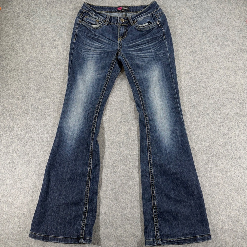 2b Denim Women Flare Embellished Flap Pocket Jeans Size 28 Low Rise‎ Distressed